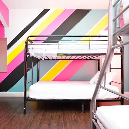 South Beach Rooms And Hostel-2